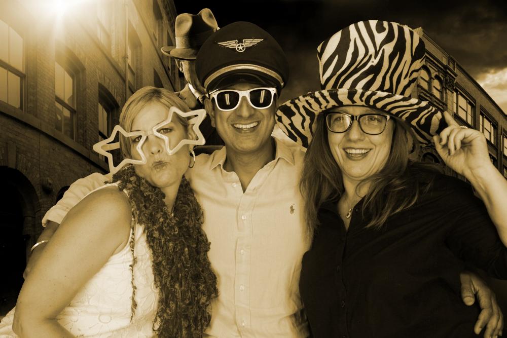 DHL South Regional Meeting | View more photos from the event at gallery.myphotoboothexperience.co.uk/u/MyPhotoBoothExperienceLtd/DHL-South-Regional-Meeting